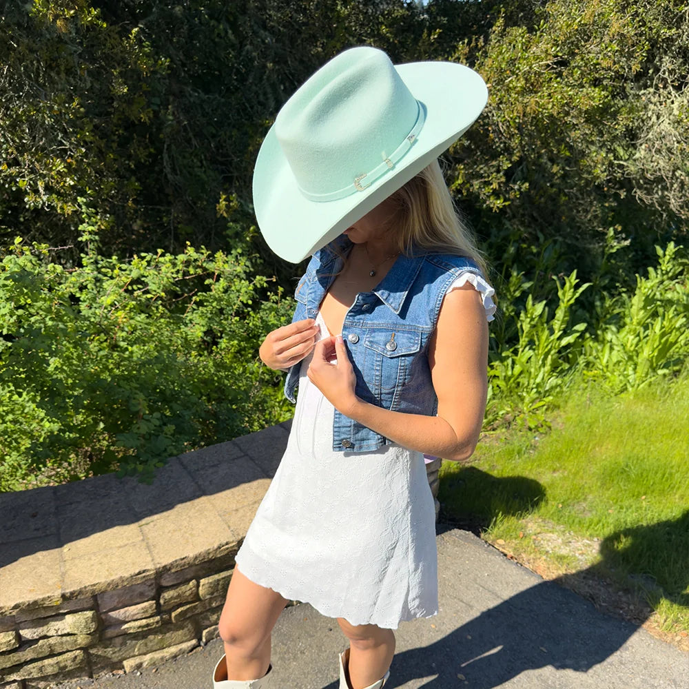 Cattleman | Womens Felt Cowgirl Hat with Western Hat Band
